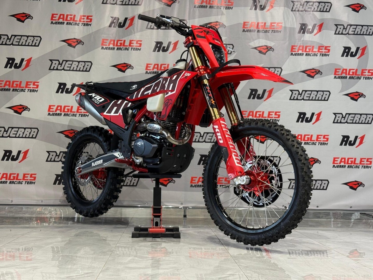 Мотоцикл Ajerra Sagai CB300RL