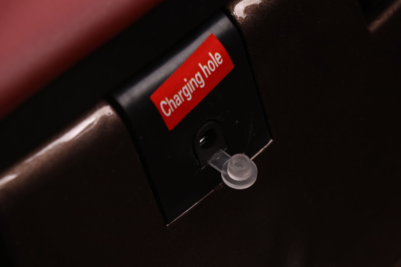 Детский электромобиль Aston Martin FLSeat — изображение 36