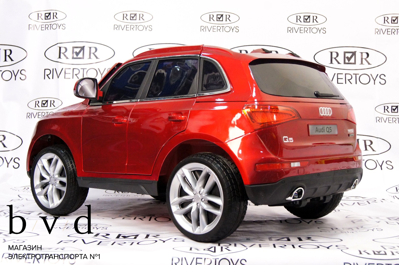 Детский электромобиль Audi Q5