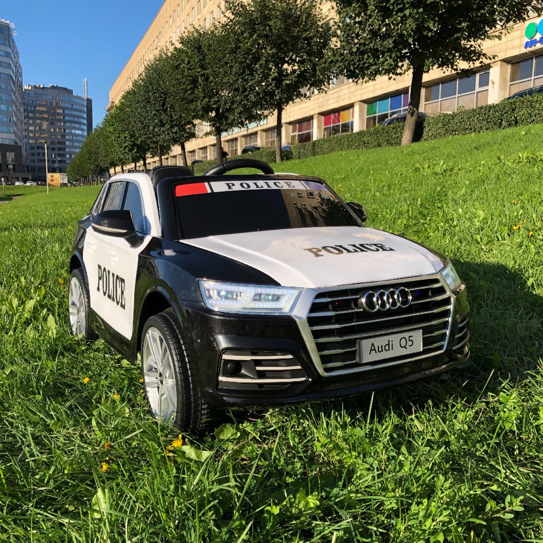 Детский электромобиль Audi Q5 police