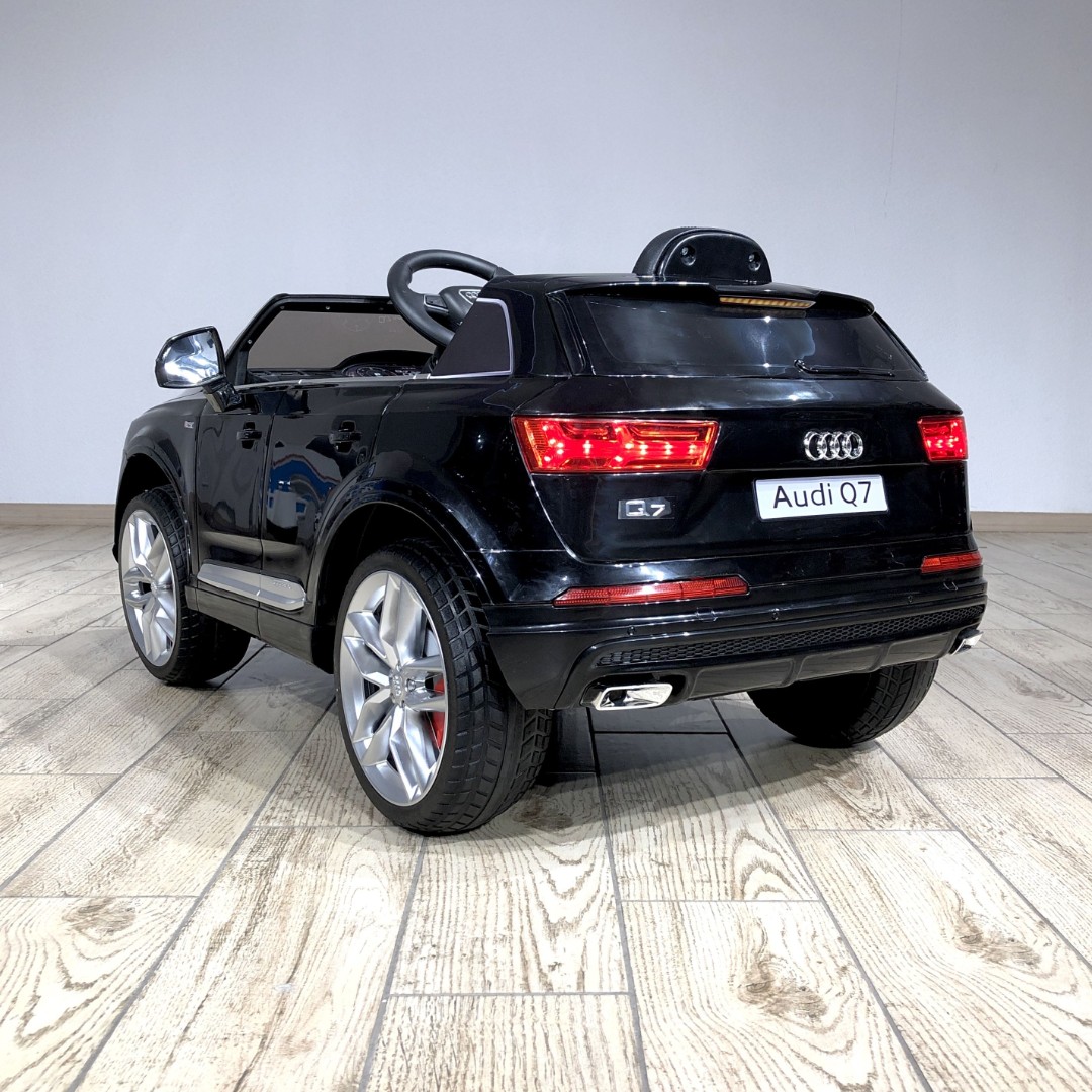 Детский электромобиль Audi Q7 Quattro — изображение 32