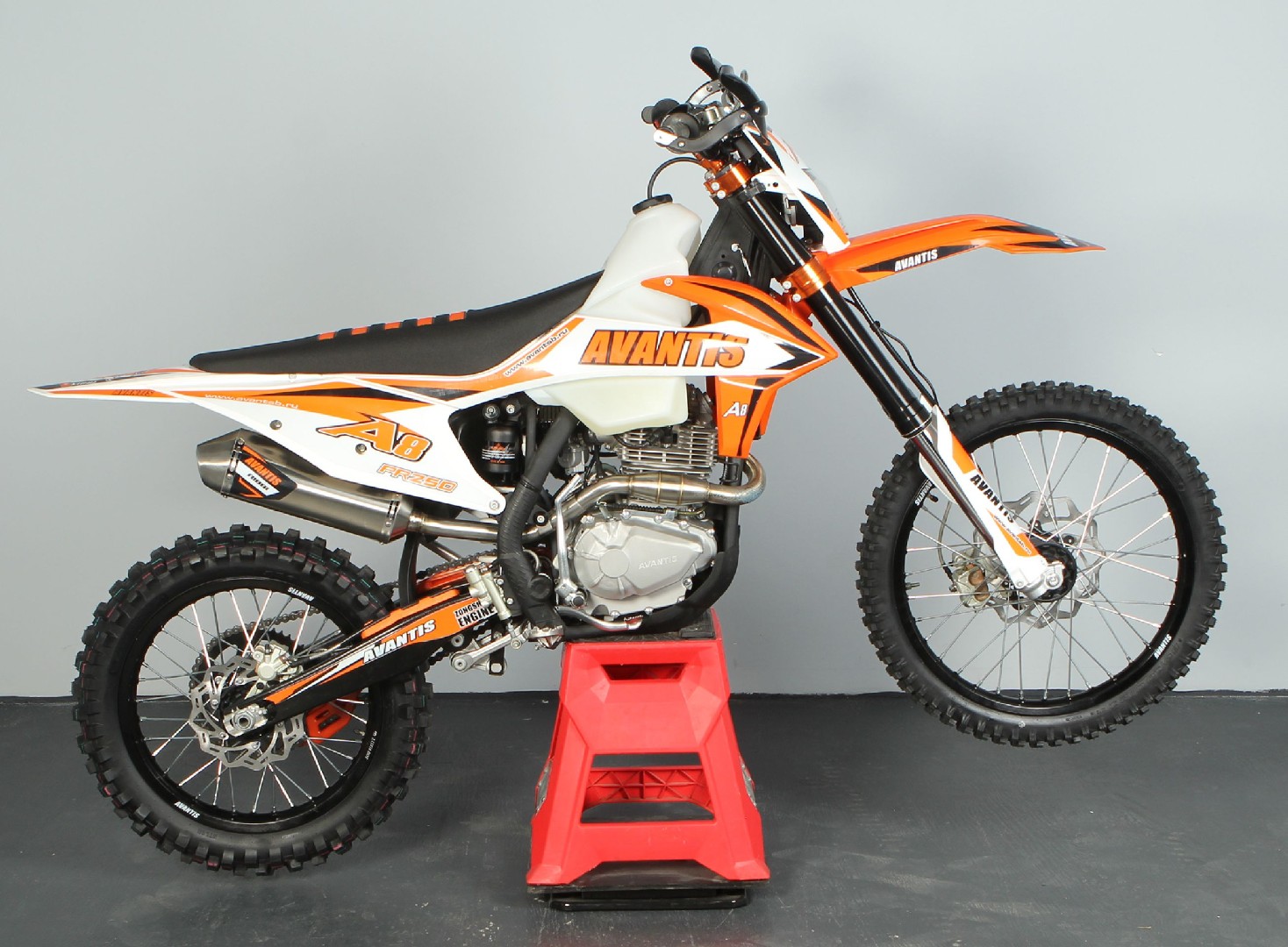 Мотоцикл AVANTIS A8 250 Carb (PR250/172FMM-5) KKE 2022 — изображение 12
