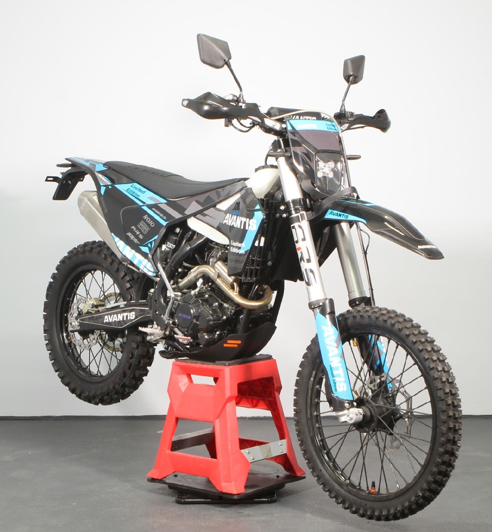 Мотоцикл AVANTIS ENDURO 250 CARB NIBBI EXCLUSIVE (CB250-F/172FMM DESIGN HS ЧЕРНЫЙ) ARS С ПТС
