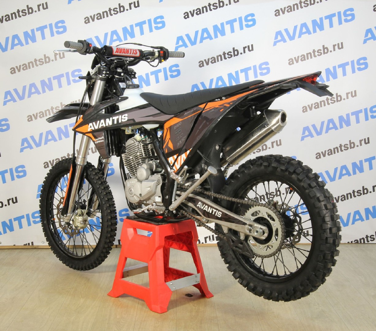 Мотоцикл AVANTIS ENDURO 250 CARB (PR250/172FMM-5 DESIGN KT ЧЕРНЫЙ) KKE С ПТС — изображение 2