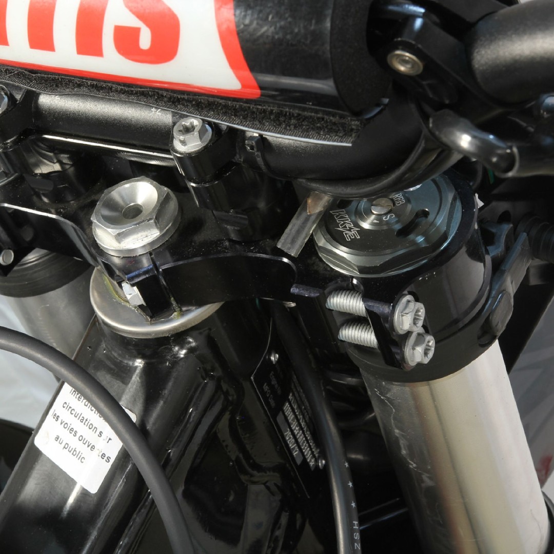 Мотоцикл AVANTIS ENDURO 250 CARB (PR250/172FMM-5 DESIGN KT ЧЕРНЫЙ) KKE С ПТС — изображение 10
