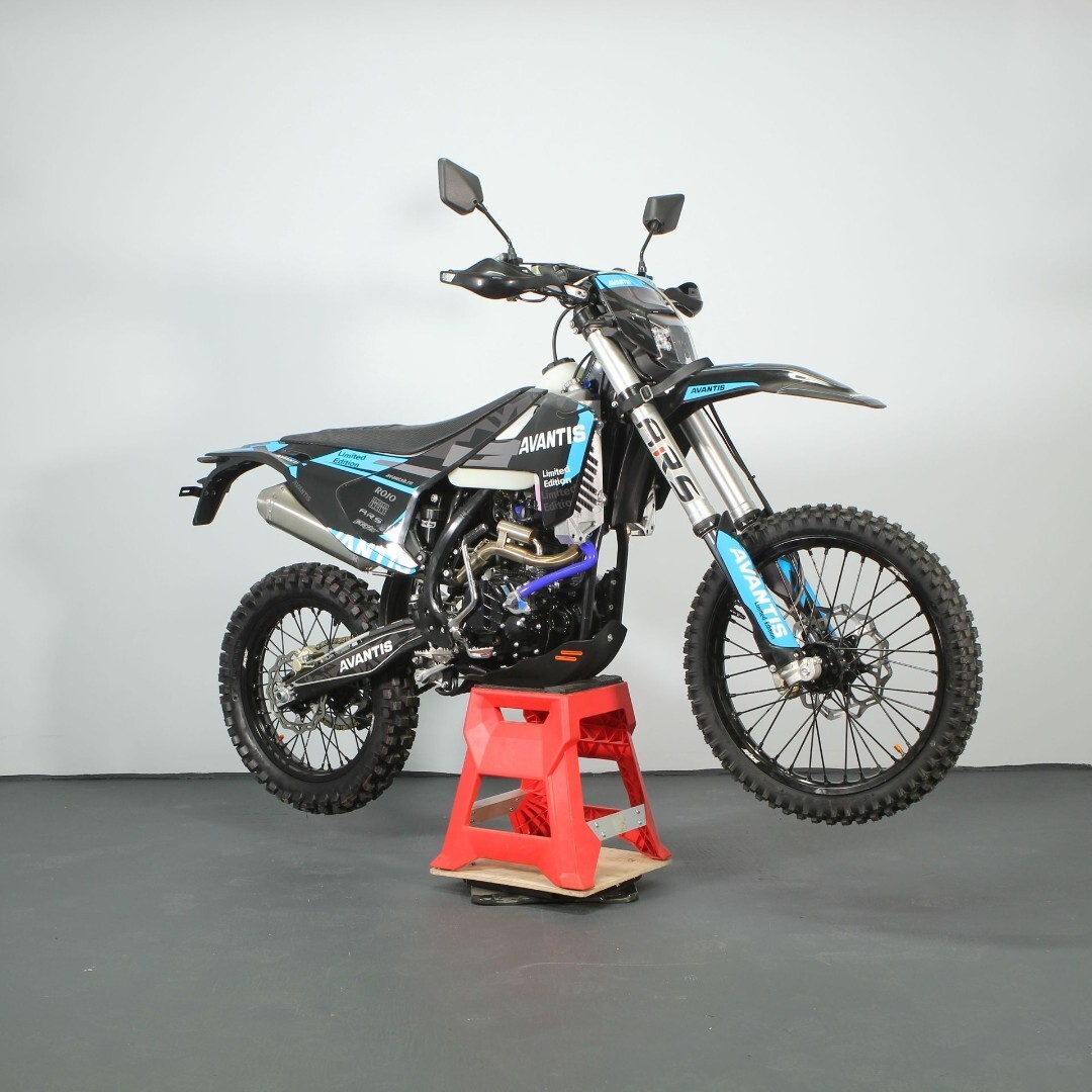 Мотоцикл Avantis Enduro 250 CBS PRO Exclusive (ZS172FMM-3A) ARS (2021) ПТС