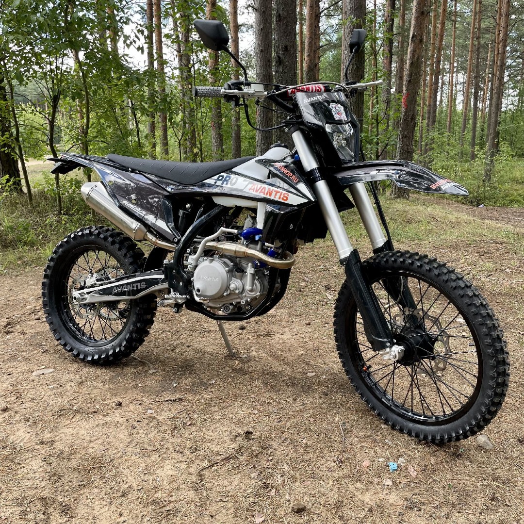 Мотоцикл AVANTIS ENDURO 300 CARB (NC250/177MM DESIGN KT ЧЕРНЫЙ) ARS (2021)