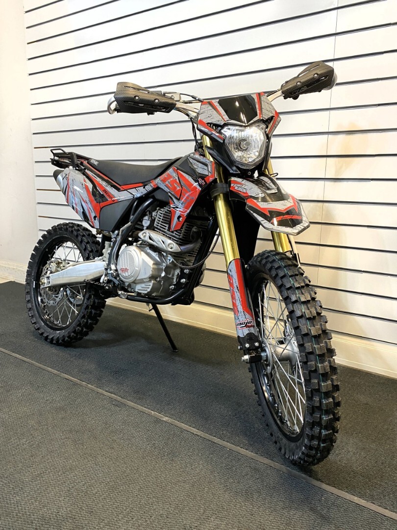 Мотоцикл BSE Z3 250e 21/18