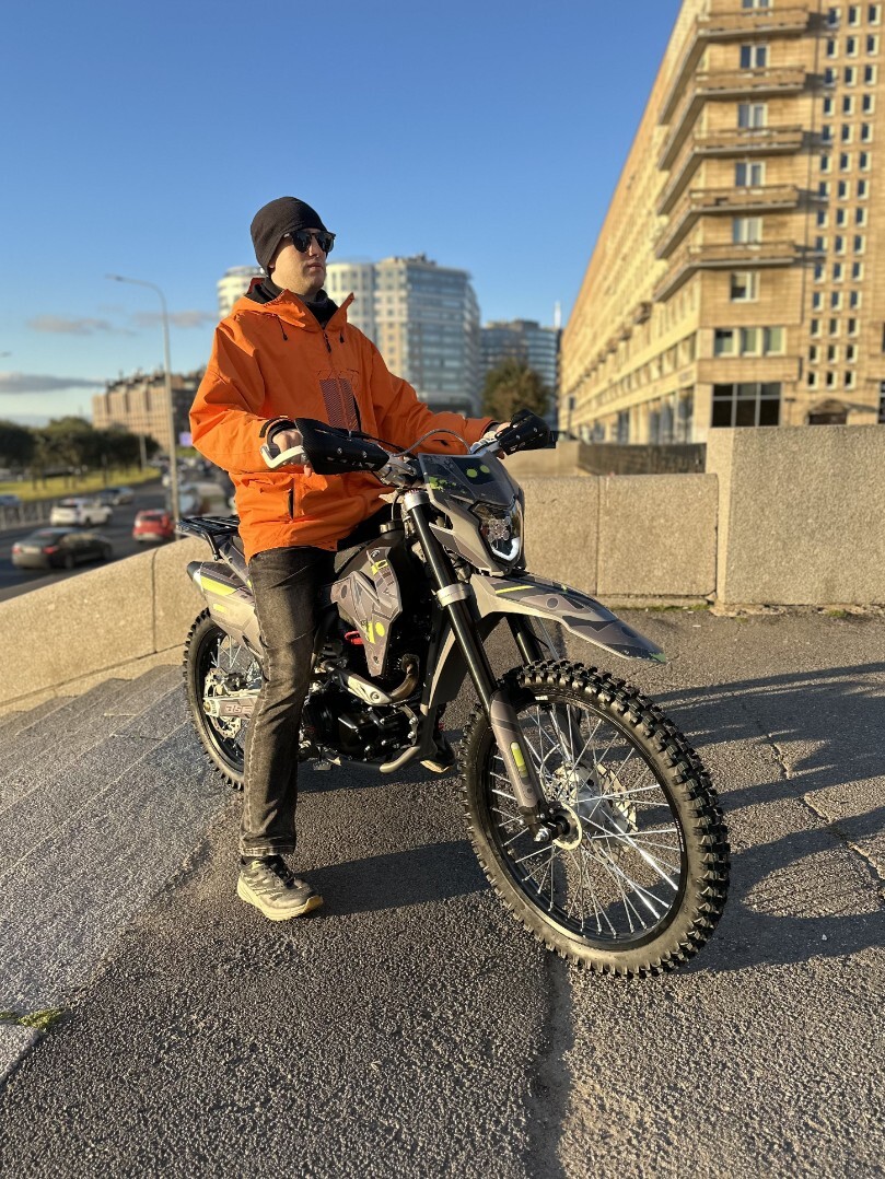 Мотоцикл BSE Z3 V 21/18