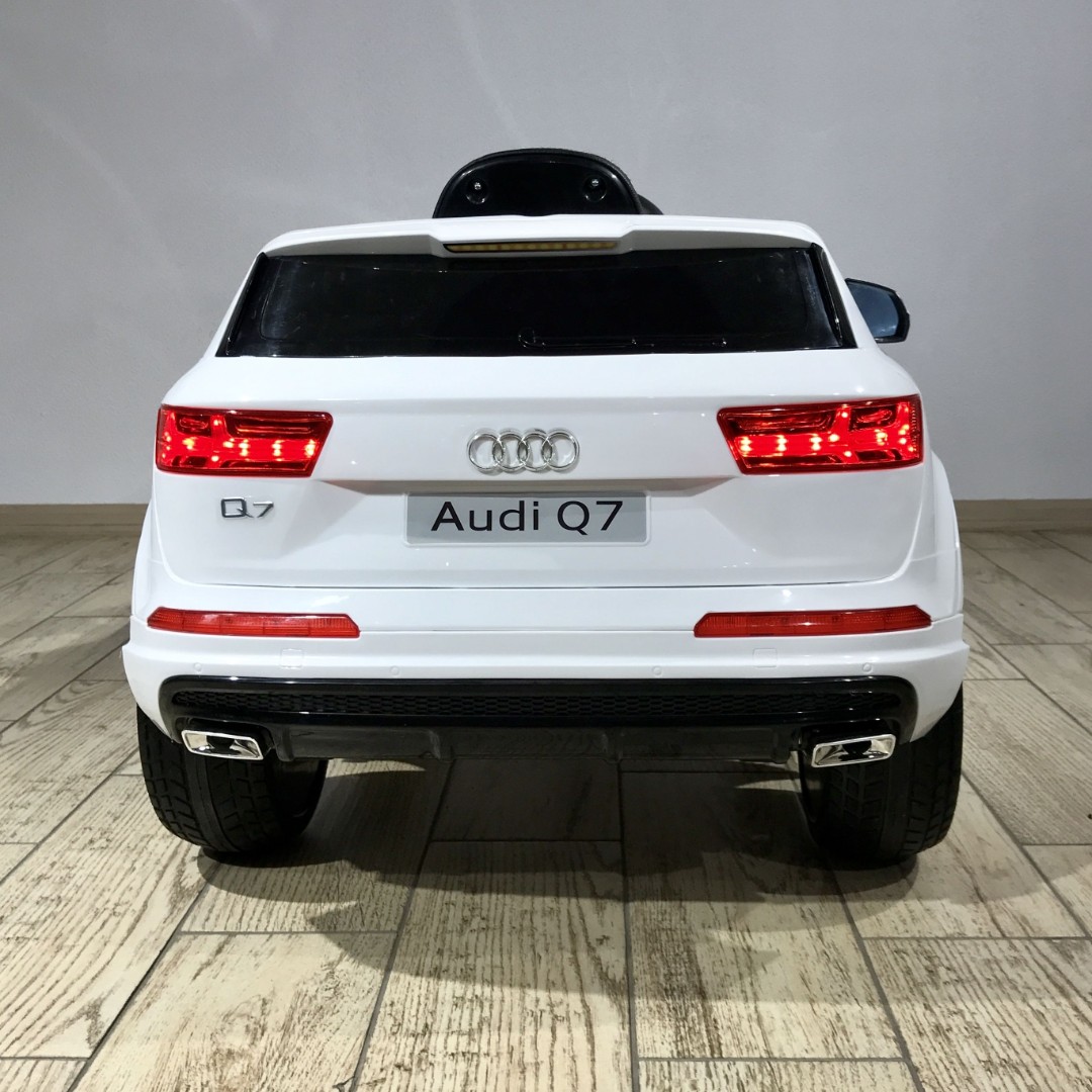 Детский электромобиль Audi Q7 Quattro — изображение 15