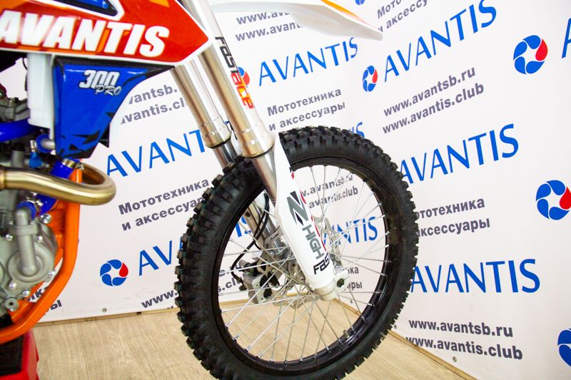 Мотоцикл Avantis Enduro 300 Carb (Design KT) — изображение 3