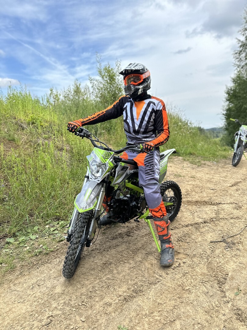 Мотоцикл Motorhead C125M