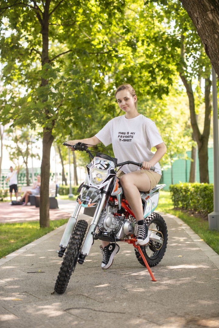 Мотоцикл Motorhead YSA125 17/14