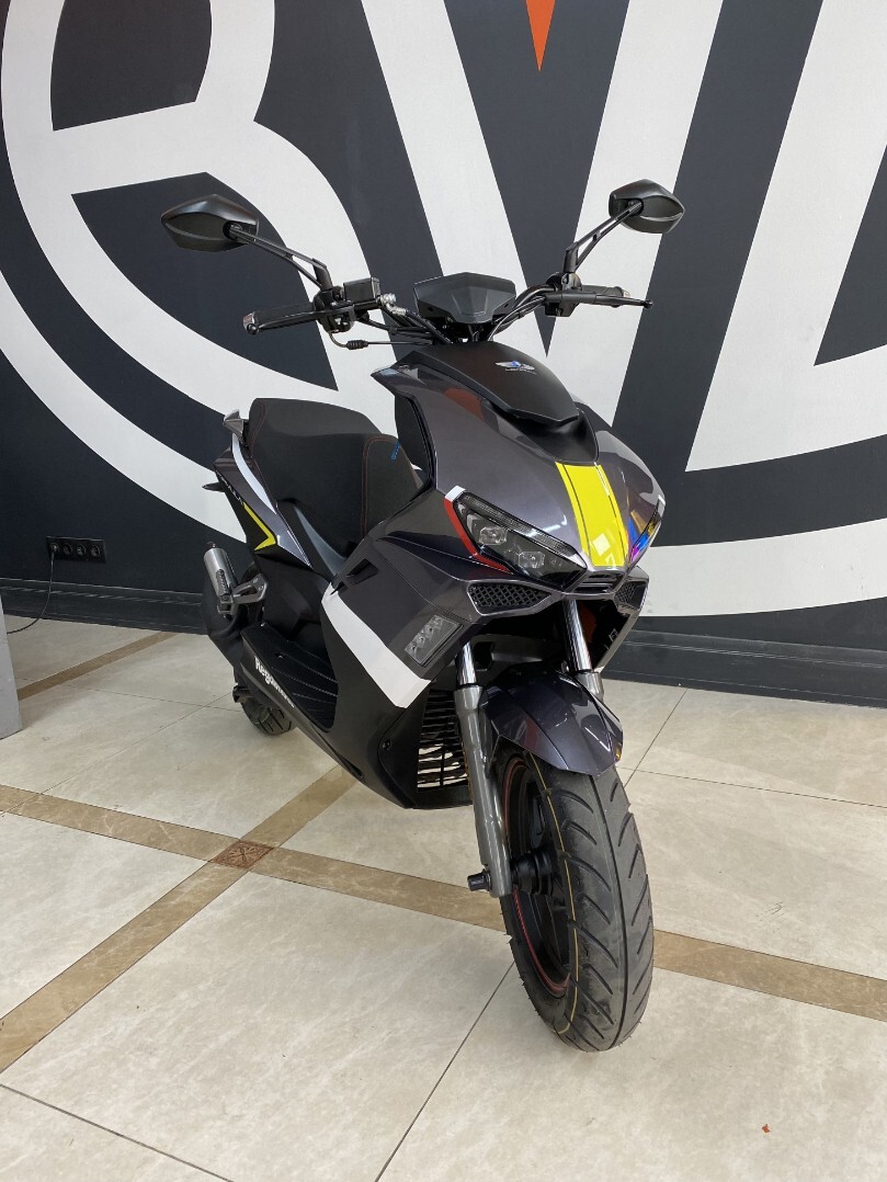 Скутер Regulmoto FORMULA 50 2Т