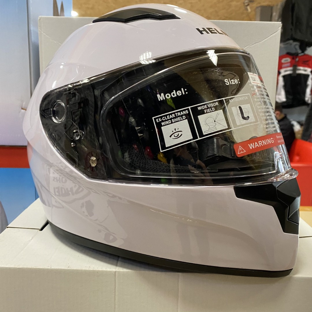 Шлем закрытый Helmo 700