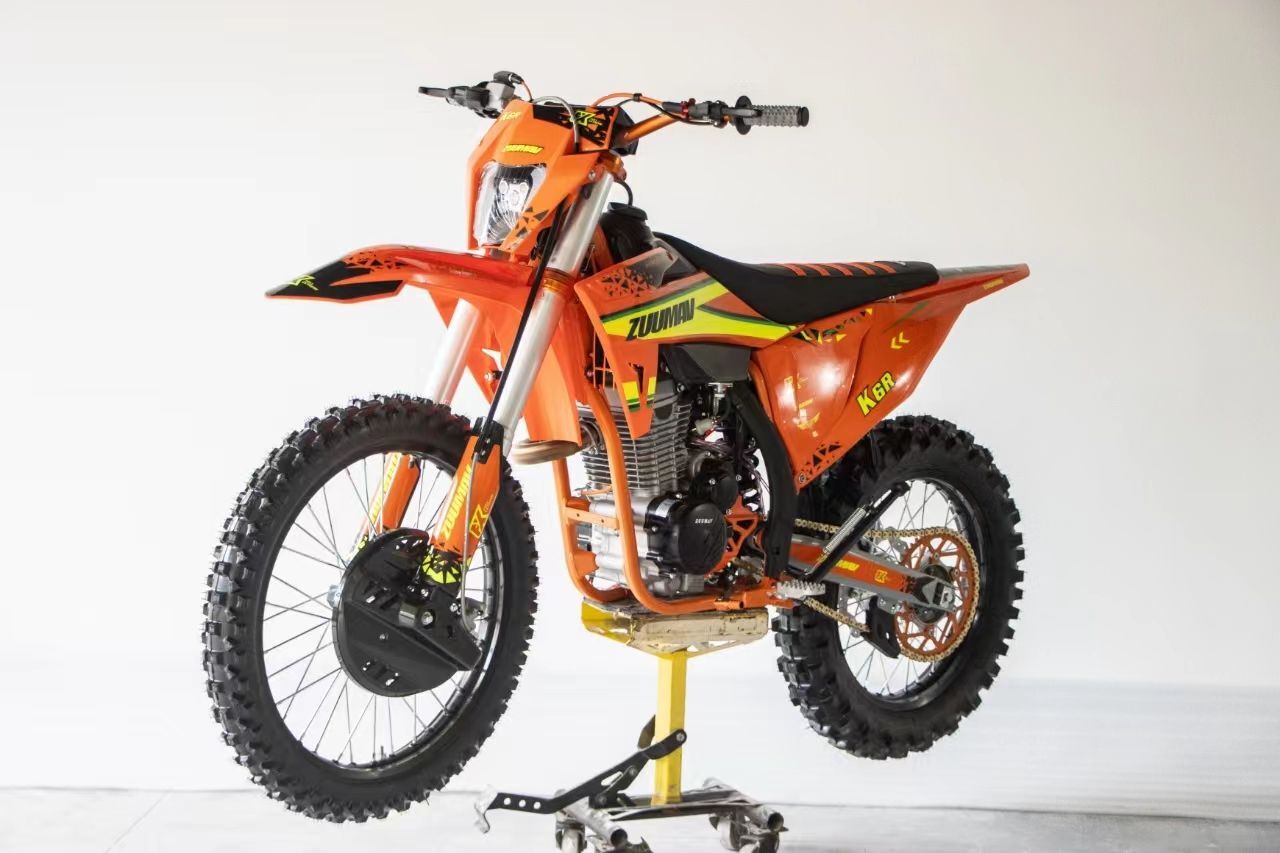 Мотоцикл Zuumav K6R — изображение 2