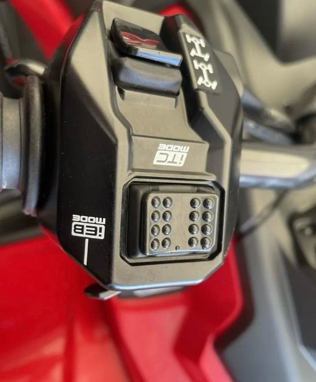Квадроцикл BRP Can-Am Outlander XT 1000R (2024) (ПСМ) — изображение 7