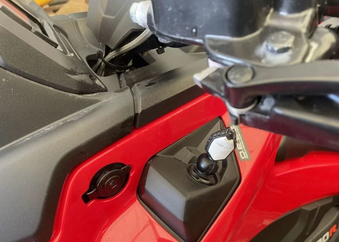Квадроцикл BRP Can-Am Outlander XT 1000R (2024) (ПСМ) — изображение 9