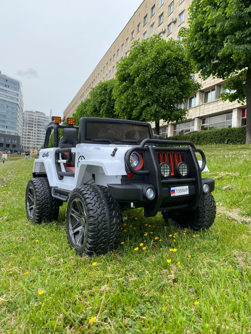 Детский электромобиль Jeep WHE 1688 4х4