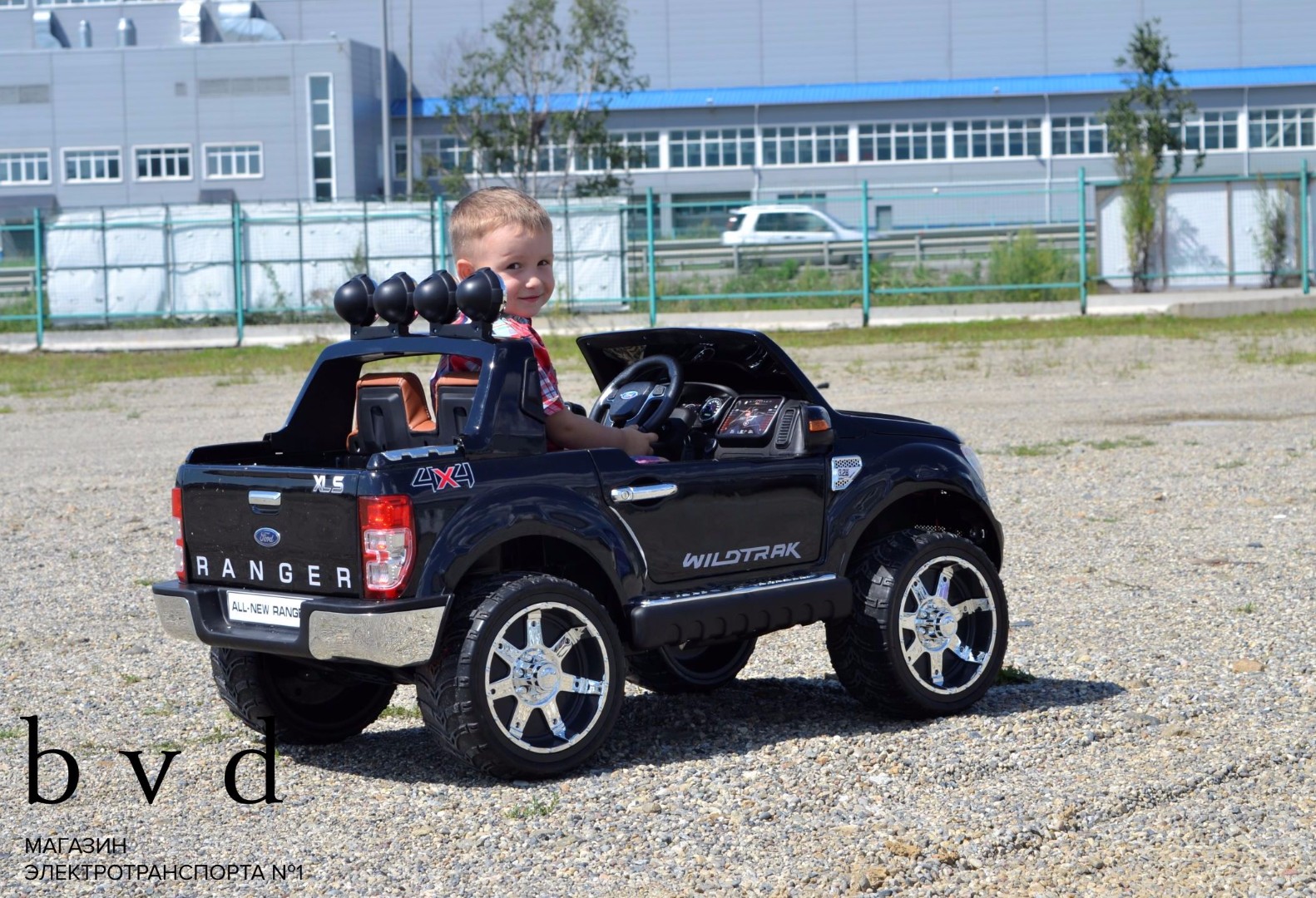 Детский электромобиль Ford Ranger — изображение 31