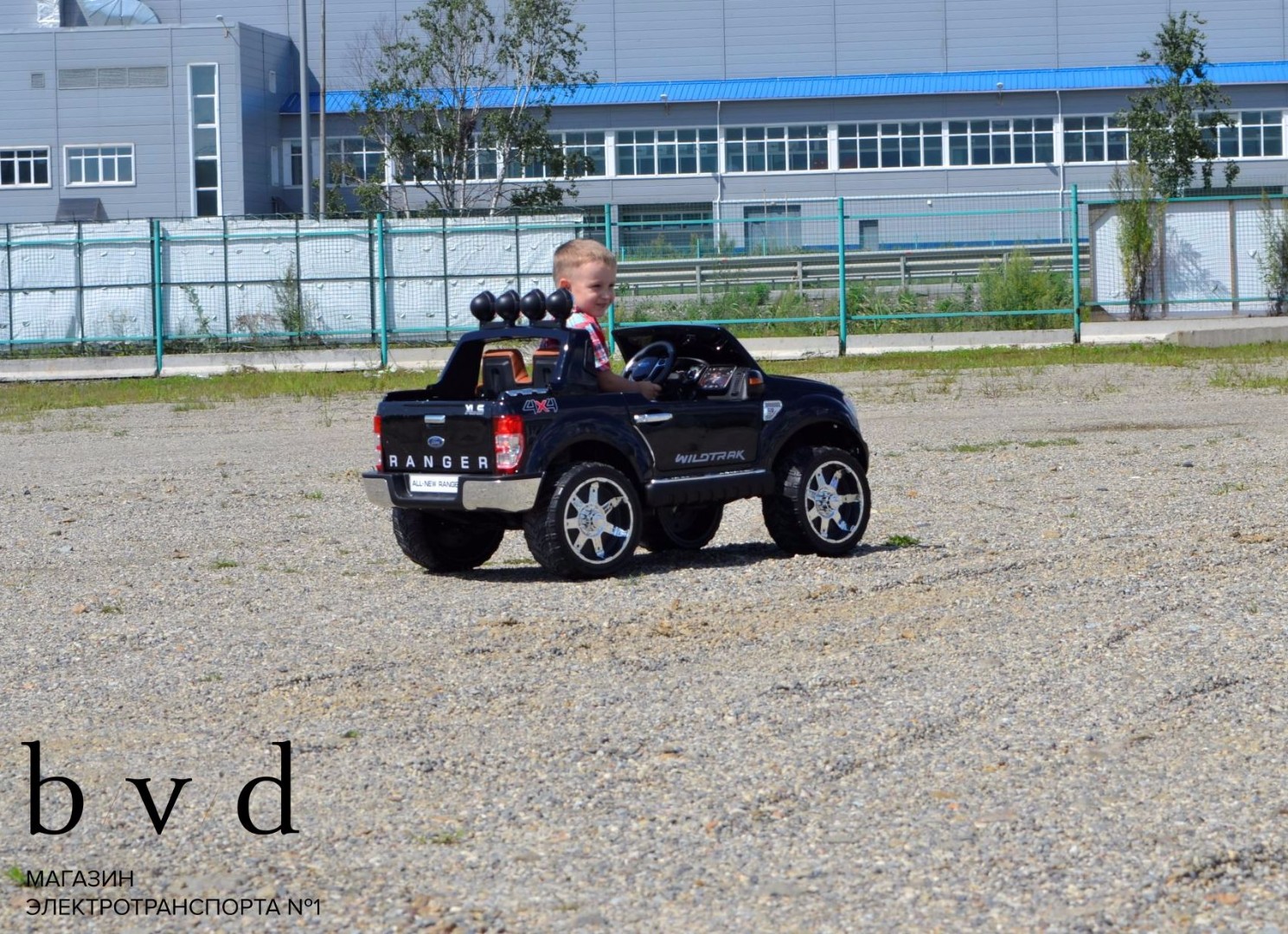 Детский электромобиль Ford Ranger — изображение 37