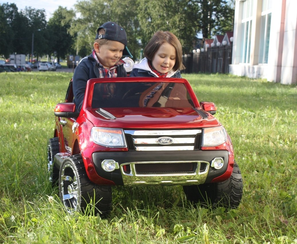 Детский электромобиль Ford Ranger — изображение 3