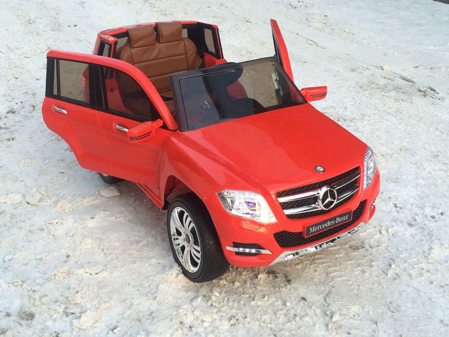 Детский электромобиль Mercedes Benz GLK 300