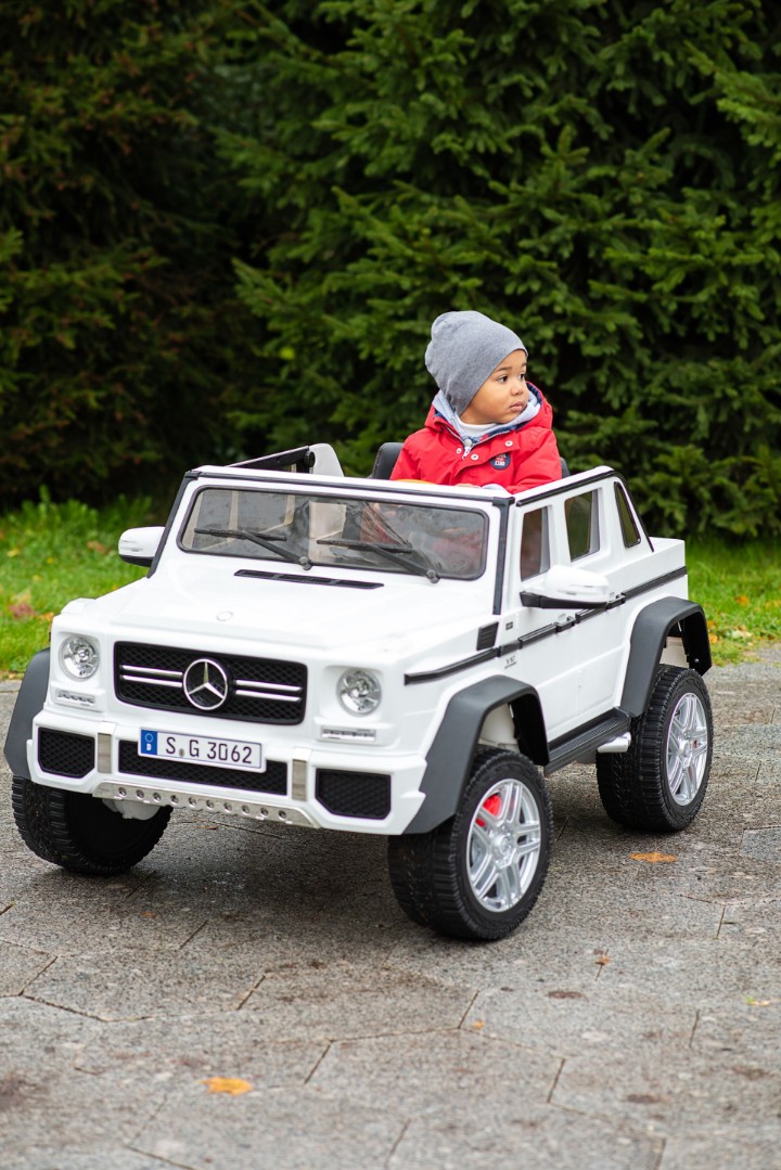 Детский электромобиль Mercedes Benz Maybach G650 AMG Landaulet