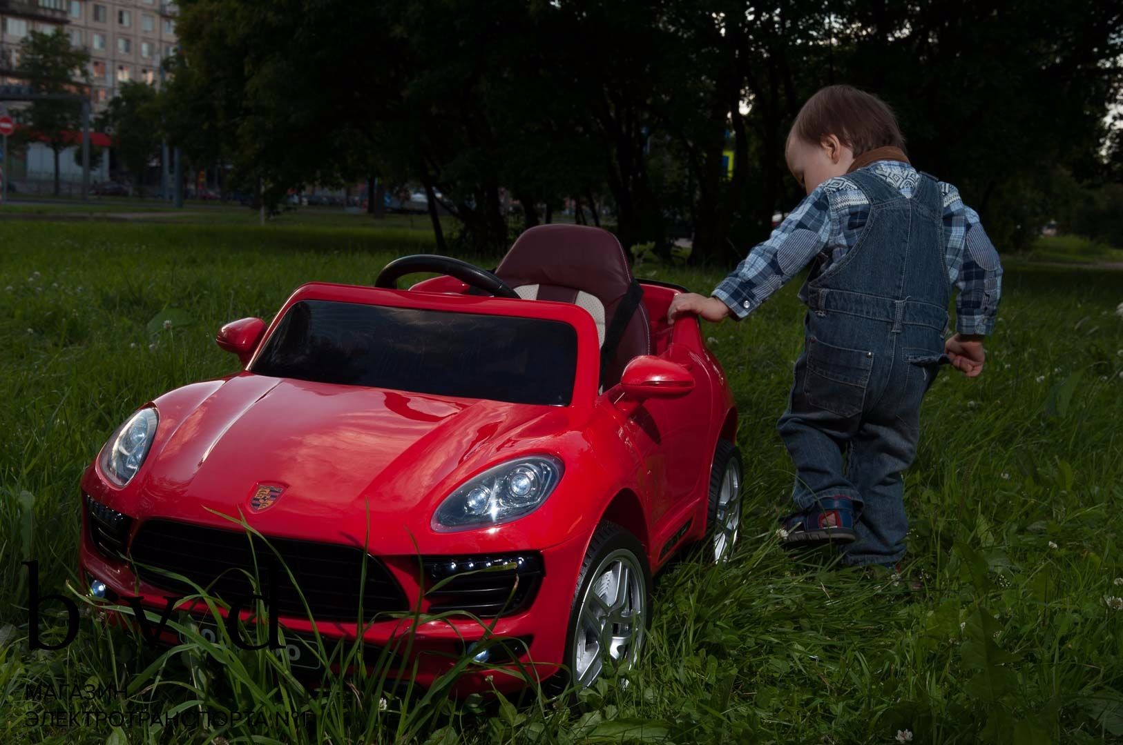 Детский электромобиль Porsche Macan O005OO VIP — изображение 3