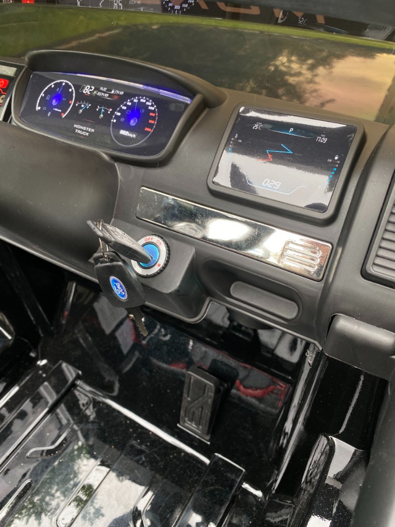 Детский электромобиль FORD RANGER MONSTER TRUCK 4WD DK-MT550 — изображение 61