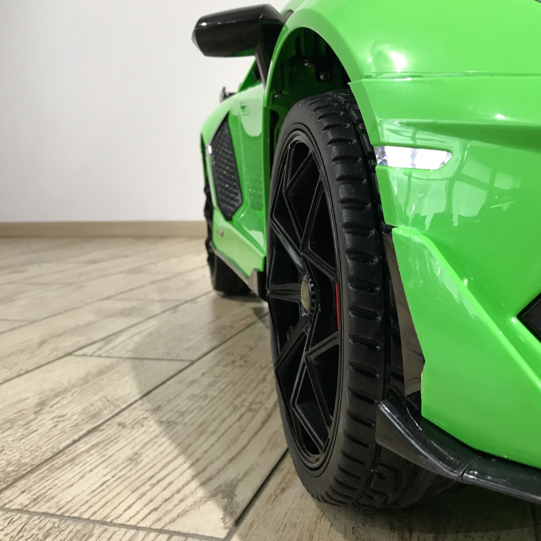 Детский электромобиль LAMBORGHINI AVENTADOR SVJ — изображение 8