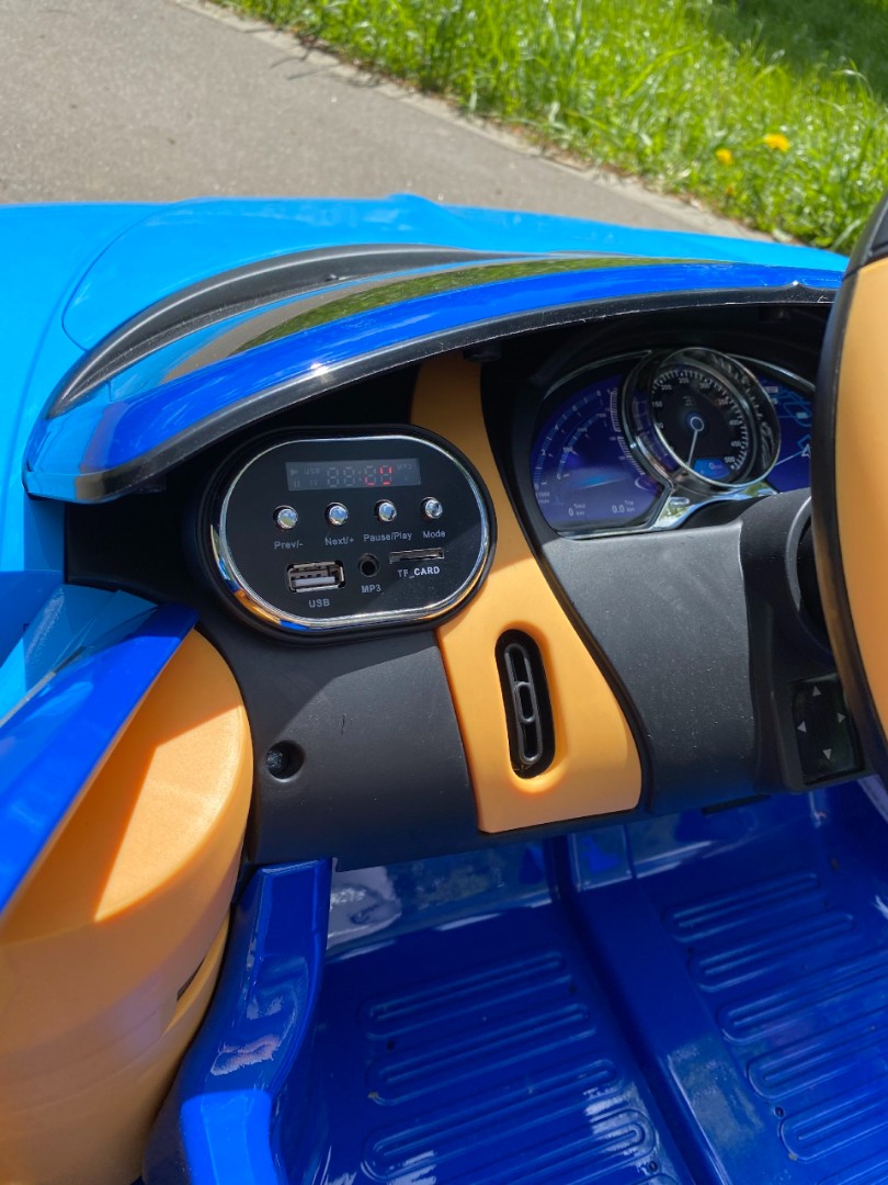 Детский электромобиль Bugatti Chiron HL318 — изображение 9