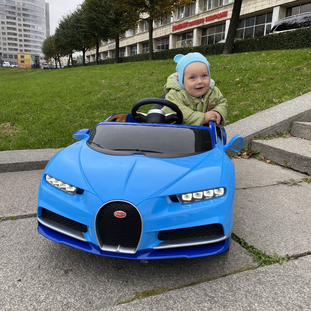 Детский электромобиль Bugatti Chiron HL318 — изображение 6