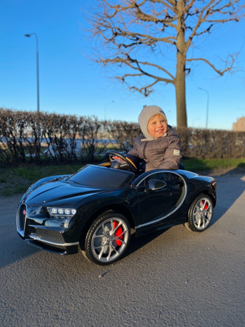 Детский электромобиль Bugatti Chiron HL318 — изображение 25