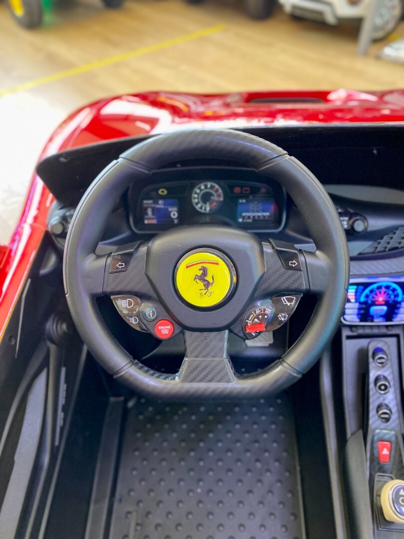 Детский электромобиль Ferrari F111FF — изображение 14