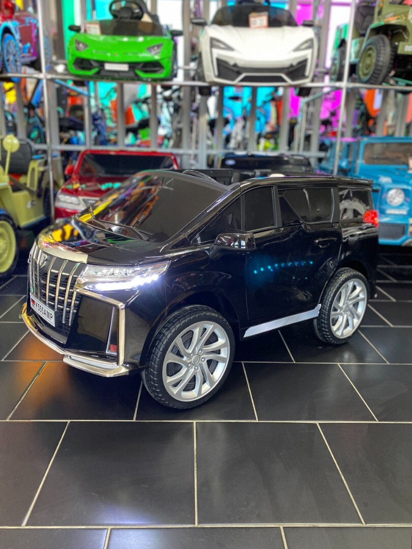 Детский электромобиль Toyota K555AM
