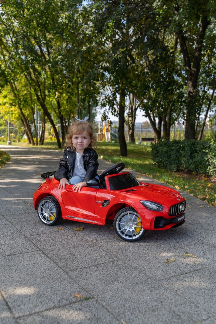 Детский электромобиль Mercedes-Benz GTR mini — изображение 4