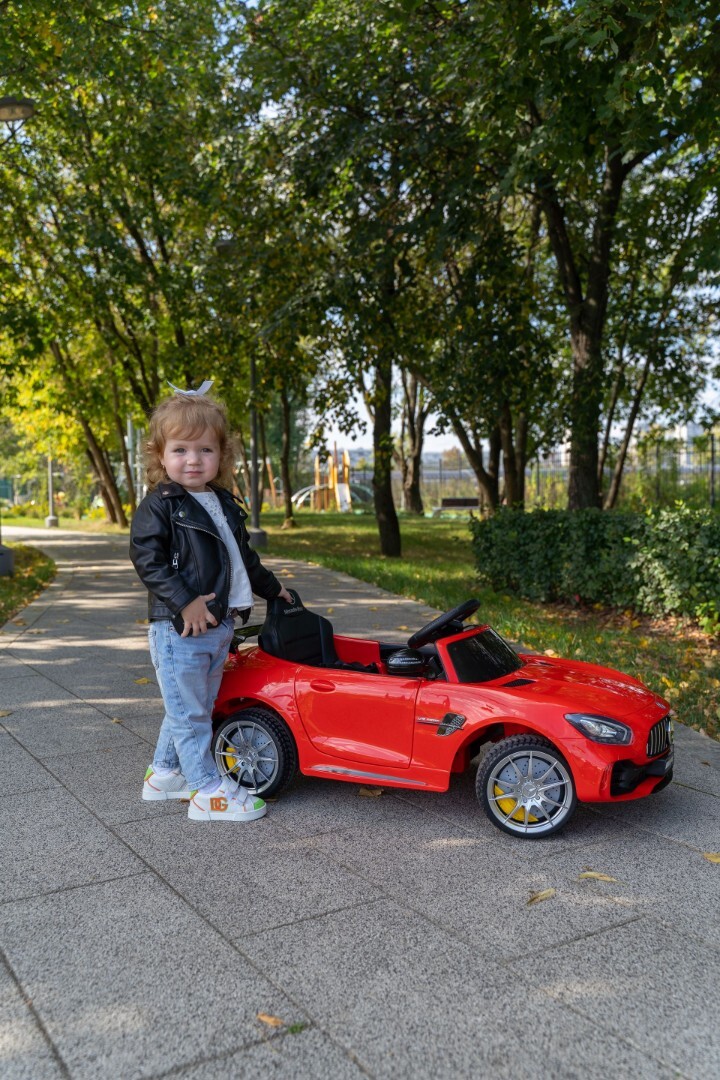 Детский электромобиль Mercedes-Benz GTR mini — изображение 3