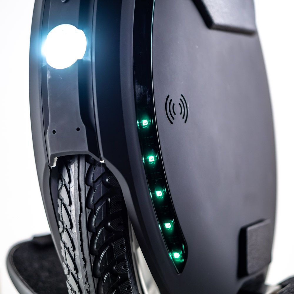 Моноколесо KingSong KS18XXL V2 1600Wh Rubber Black(большие педали, 2.5А З/У)