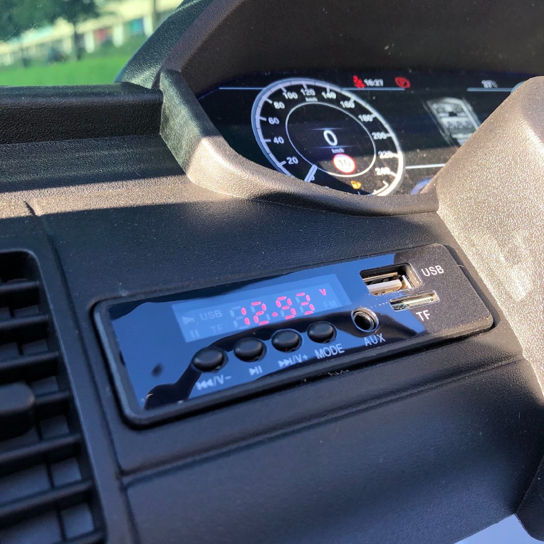 Детский электромобиль Land Rover Discovery — изображение 23