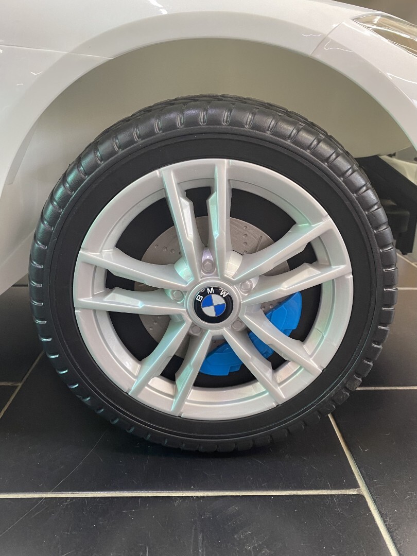 Детский электромобиль BMW 4Z — изображение 29