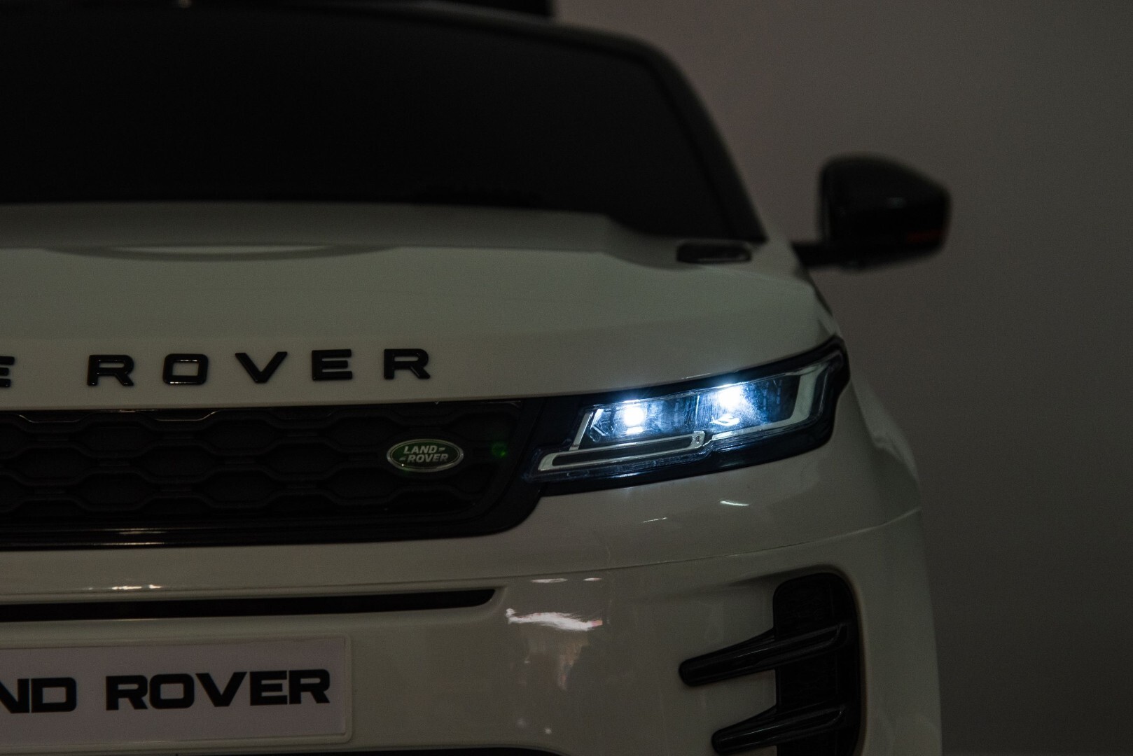 Детский электромобиль Land Rover Evoque 4х4 — изображение 18