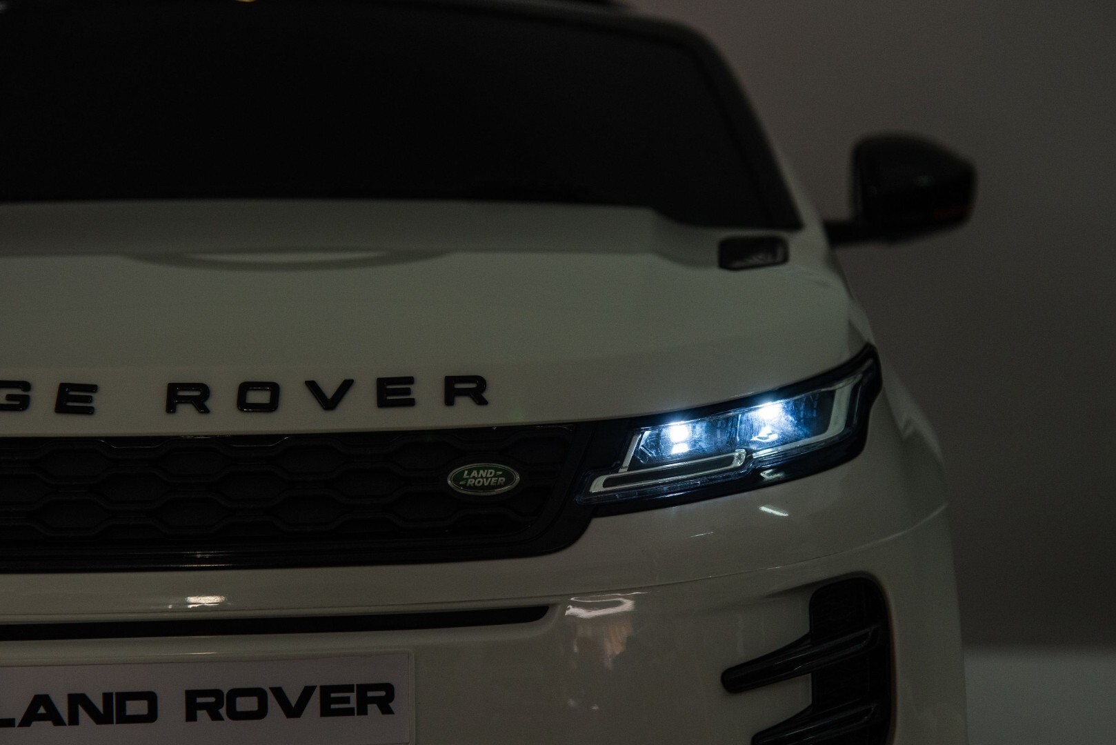 Детский электромобиль Land Rover Evoque 4х4 — изображение 20