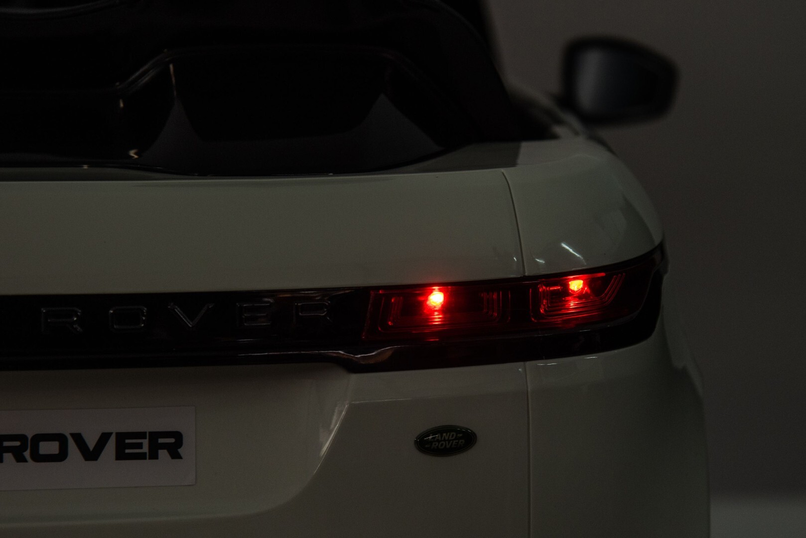 Детский электромобиль Land Rover Evoque 4х4 — изображение 22