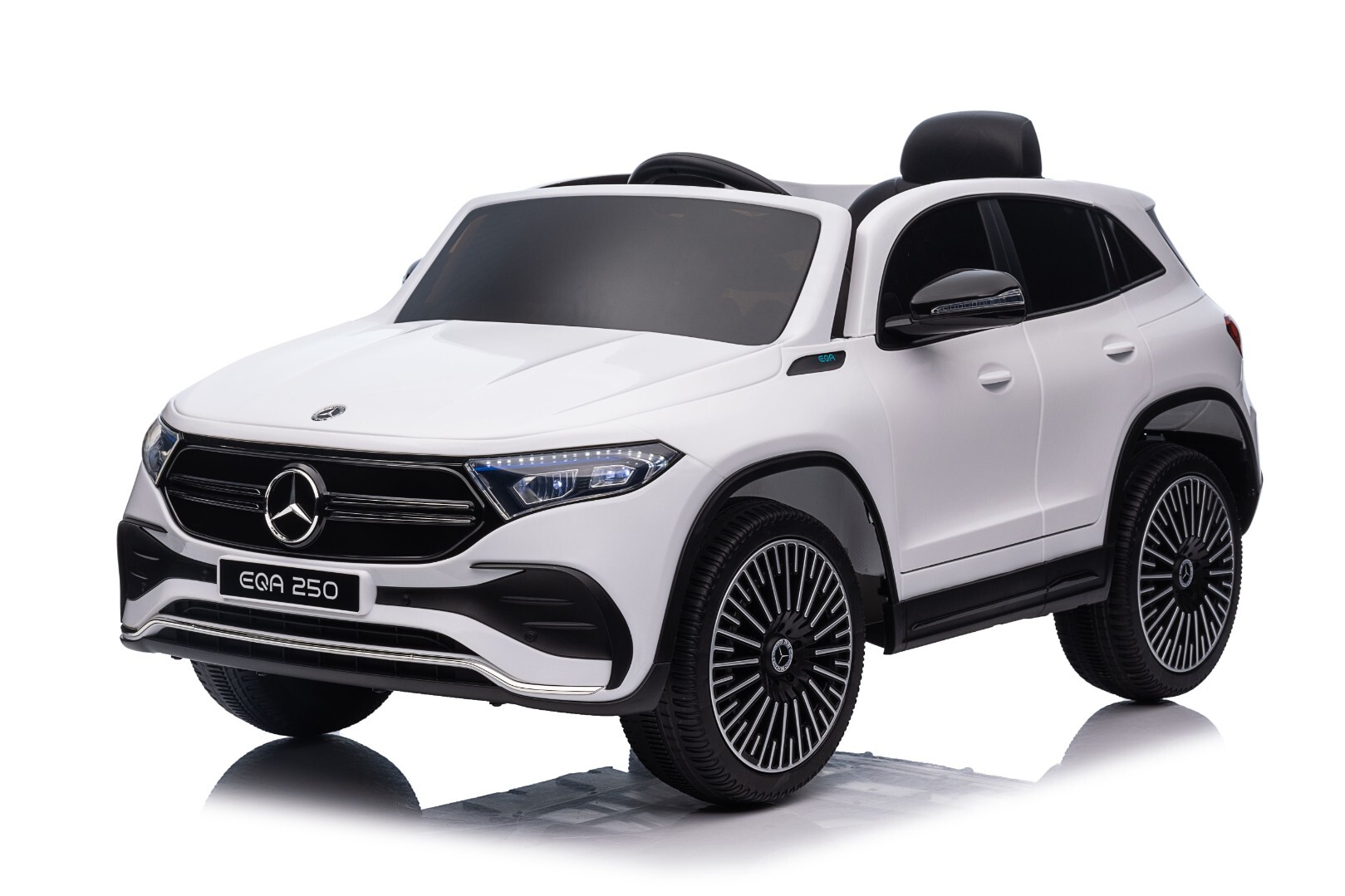 Детский электромобиль Mercedes-Benz EQA 4х4
