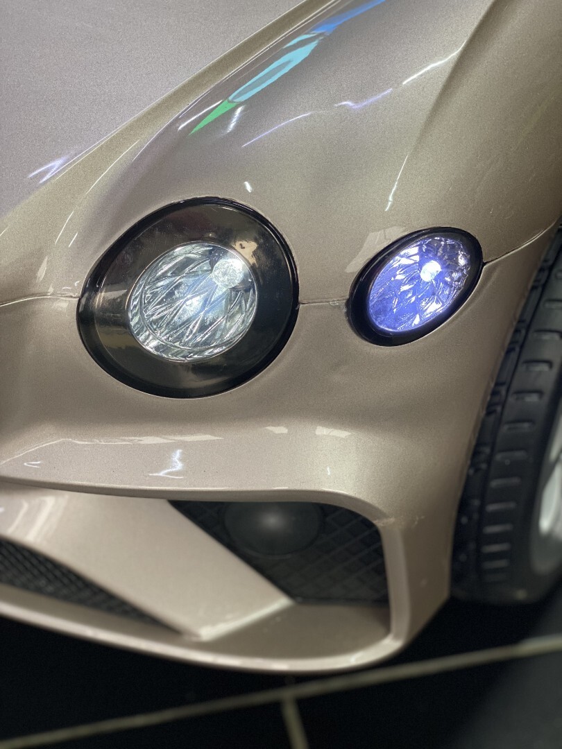 Детский электромобиль Bentley Continental — изображение 4
