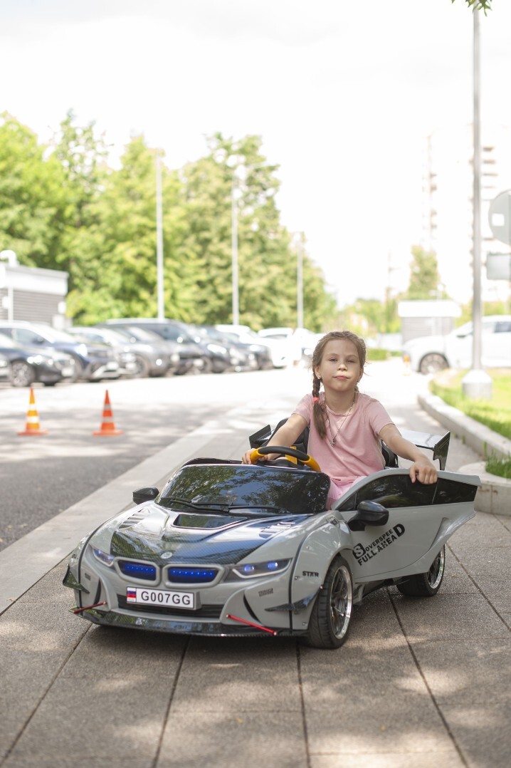 Детский электромобиль BMW G007GG — изображение 9