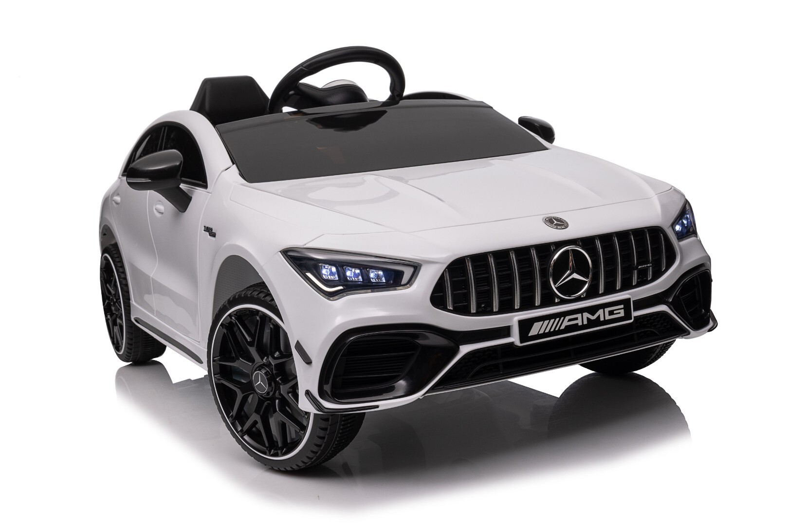 Детский электромобиль Mercedes-Benz CLA 45 4х4
