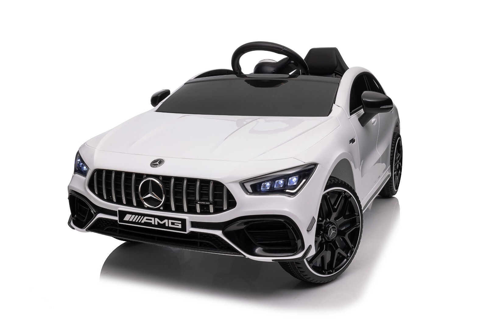 Детский электромобиль Mercedes-Benz CLA 45 4х4 — изображение 2
