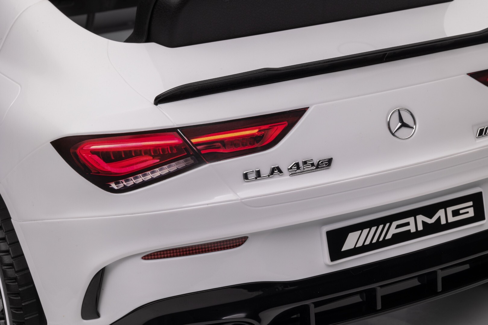 Детский электромобиль Mercedes-Benz CLA 45 4х4 — изображение 30